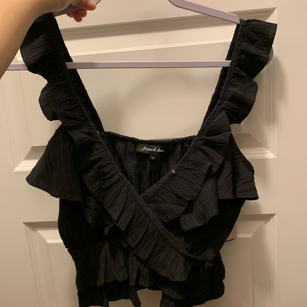 BLACK FRINGED CROP TOP